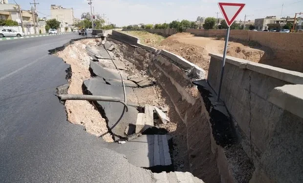 بحران زیرپای پایتخت؛ فرونشست زمین در جنوب‌غرب تهران ۳۰ درصد بیشتر شد