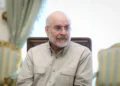 قالیباف: دیپلماسی [به معنای] تسلیم نیست، بلکه تبدیل قدرت میدان به دستاورد سیاسی است/ امروز با موشک‌های خود هر نقطه‌ای را که بخواهیم، بدون محدودیت مورد هدف قرار می‌دهیم/ کشور را تعطیل نمی‌کنیم؛ ایران قدرت بازدارندگی پایدار دارد