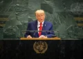 ترامپ در مجمع عمومی سازمان ملل درباره جنگ اوکراین: ما در حال همکاری بسیار نزدیک با رهبران روسیه و اوکراین هستیم و این مسئله را حل خواهیم کرد / این اتفاق سریع‌تر از آنچه مردم تصور می‌کنند رخ خواهد داد؛ آنها دیگر از این وضعیت خسته شده‌اند