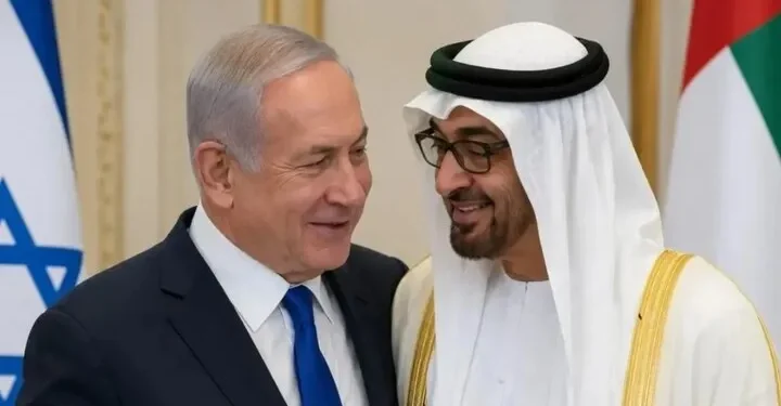 یک رسانه عبری: نتانیاهو امروز برای دیدار با رئیس امارات به این کشور سفر می‌کند