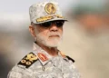 رییس ستاد کل نیروهای مسلح: مردم ایران با دست دکتر پزشکیان، به رئیسجمهور جنایتکار آمریکا سیلی زدند