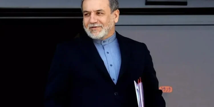 سخنگوی سپاه: یک شهپاد خودروان چندمیلیون‌دلاری آمریکا را صید کردیم؛ این، فقط شکار نیست، غنیمت اطلاعاتی است/ فارس: یک کروز دریایی به یک کشتی متخلف در مسیر غیرمجاز تنگۀ هرمز شلیک شد/ خبرگزاری دولت: عراقچی سه‌شنبه به کشور برمی‌گردد؛ هیات نمایندگی ایران در نیویورک برنامه‌ای برای مذاکره با آمریکا ندارد