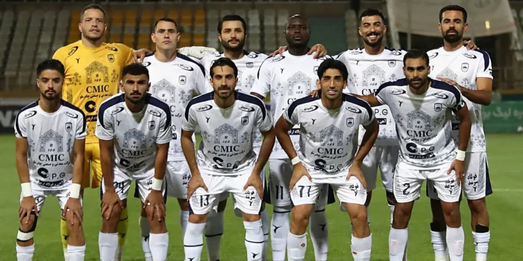 یازده بازیکن چادرملو مقابل شمس‌آذر