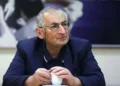 توضیح زیباکلام درباره محکومیت خود به حبس و منع فعالیت رسانه‌ای: رای دادگاه تجدید نظر ابلاغ شده که نسبت به آن فرجام‌خواهی خواهم کرد تا پرونده‌ام در دیوان عالی بررسی شود