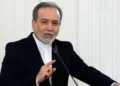 عراقچی درباره پیشنهاد ایران به آمریکا: در صورت انجام اقدامات لازم، معتقدیم می‌توانیم این روند را ظرف ۴ یا ۵ روز تکمیل کنیم؛ به‌گونه‌ای که در روز ششم تنگه هرمز باز شود و در روز هفتم، ایالات متحده برای توافق نهایی وارد شود