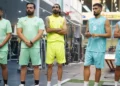 روزنامه خراسان: بیرانوند می‌خواهد با برچسب اختلال روحی، کارت معافیت از سربازی بگیرد؛ این میزان تلاش برای در رفتن از قانونی که همه تابع آن هستند، از کجا می‌آید؟/ بیرانوند قرار نیست مثل هزاران پسر جوان در برجک‌های لب مرز شب را به صبح برساند؛ خدمت سربازی او یعنی بازی کردن در یک تیم فوتبال با دریافت دستمزد حرفه‌ای/ او در واقع دارد به شأن، عزت نفس و تمام اعتبار گذشته‌ خود چوب حراج می‌زند