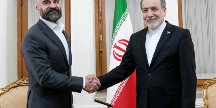 دیدار و گفت‌و‌گوی رئیس اتحادیه میهنی کردستان عراق با عراقچی