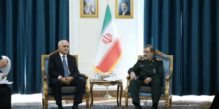 دبیر شورای عالی امنیت ملی: شروط ایران به آمریکا اعلام شده، اما ترامپ قادر به تصمیمگیری نیست
