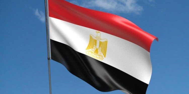 الاهرام: مصر برای توقف تنش و بازگشت به مذاکرات تلاش میکند