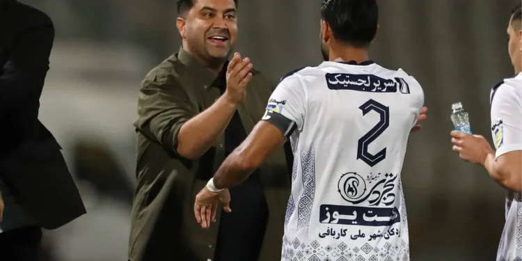 چادرملو با نخستین گل فصل به رختکن رفت