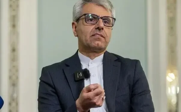 واکنش سخنگوی وزارت خارجه به بیانیه اروپا درباره تحریم‌های جدید علیه ایران: اروپا نمی‌تواند تروریسم اقتصادی آمریکا را تایید کند و هم‌زمان مدعی تلاش برای تنش‌زدایی باشد؛ این دو با یکدیگر جمع‌پذیر نیستند
