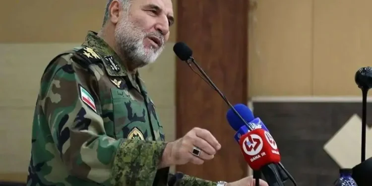 سرتیپ حیدری، جانشین رئیس ستاد کل نیرو‌های مسلح: ما با آمریکایی می‌جنگیم که خیلی از کشور‌ها می‌ترسند اسم آن را بیاورند/ صحنه‌گردان جنگ، نیرو‌های مسلح ایران هستند/ ما پیروز جنگ هستیم، زیرا اگر مدافع مانع شود که مهاجم به اهداف از پیش تعیین شده خود برسد، پیروز است