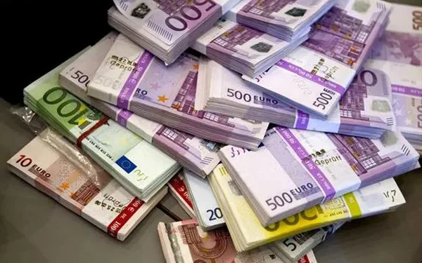 قیمت یورو، امروز چهارشنبه ۲۵ شهریور ۱۴۰۵