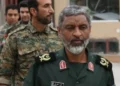 فرمانده نیروی دریایی سپاه: دلاورمردی رزمندگان اسلام در جبهه‌ی جنوب و در دریاها، وامدار استقامت و حضور باصلابت ملت ایران است/ گلوی جهان‌خواران را رها نکرده و اجازه‌ی تکرار و حضور مجدد و ظالمانه‌ی آنان را نخواهیم داد