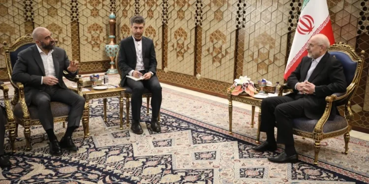 قالیباف در دیدار با رئیس اتحادیه میهنی کردستان عراق: آمریکا طمع داشت که از سمت اقلیم کردستان عراق اقدام امنیتی و نظامی علیه ایران انجام دهد؛ اما این توطئه دشمن شکست خورد/باید ارتباطات‌مان در حوزه‌های امنیتی را توسعه دهیم/طالبانی: اجازه نمی‌دهیم اقلیم کردستان محلی برای ایجاد ناامنی علیه ایران باشد؛ برای عمل به توافق امنیتی بین دو کشور آمادگی کامل داریم