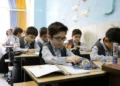وزیر آموزش‌ و پرورش درباره احتمال مجازی شدن مدارس: مدارس در تمام کشور حضوری هستند و جای نگرانی نیست