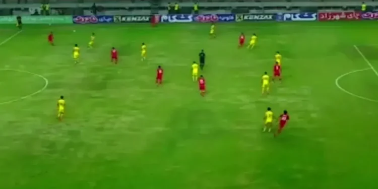 پرچم جنجالی کمک داور درست بود؟/ آنساید یا آفساید: بررسی آخرین گل هفته