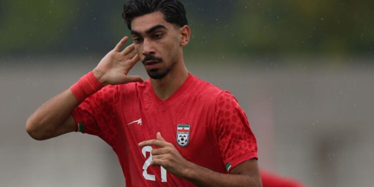 خطر محرومیت و خروج جوان گلزن پرسپولیس