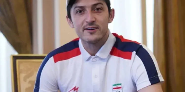 بازگشت بازیکنی که منتظرش بودیم؛/ سردار، بمب خنده سفر به ازبکستان (عکس)