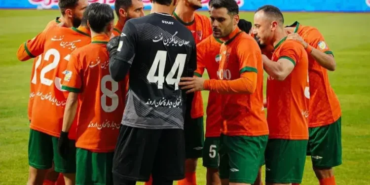 خبرسازترین تیم ایران و فعالیت عجیب نقل و انتقالاتی