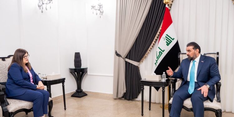 رئیس پارلمان عراق مجددا بر موضع بغداد در حمایت از حقوق ملت فلسطین تأکید کرد