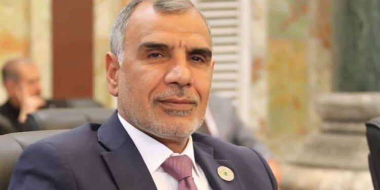 تأکید وزیر دارایی عراق بر تعهد مالی دولت در پرداخت حقوق‌ها در سایه نوسانات ارزی