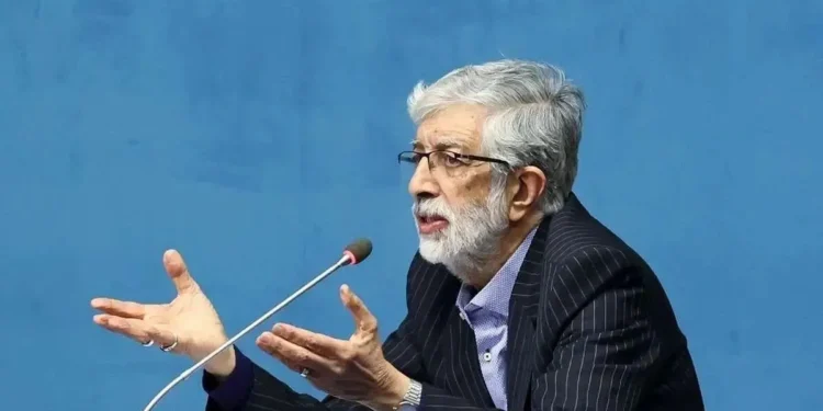 حدادعادل: جنگ امروز ایران و آمریکا، نبرد تاب‌آوری است/ همه ارکان کشور باید با اتحاد کامل به استقلال ایران بیشتر از هر چیز دیگری اهمیت دهند