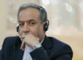 عراقچی: اگر شواهد روشنی از تمایل آمریکا برای دستیابی به راه‌حلی عادلانه و عزتمندانه با هدف پایان دادن دائمی به مناقشه مشاهده کنیم، آماده ایم بار دیگر به دیپلماسی فرصت دهیم/ایران با عزم راسخ در پی یافتن راه‌حلی مسالمت‌آمیز برای پایان دادن به مناقشه است/راهی برای برون‌رفت از این وضعیت وجود دارد؛ اما این راه تنها زمانی می‌تواند تحقق یابد که آمریکا بپذیرد دیگر گزینه نظامی‌ کارایی ندارد