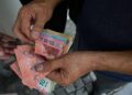 یورو با وجود افزایش نرخ بهره بانک مرکزی اروپا به کمترین سطح در برابر دلار و پوند سقوط کرد