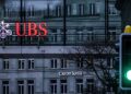 UBS تنها بانک اروپایی در ده‌تای برتر پذیرش هوش مصنوعی؛ پیشتازی JPMorgan Chase
