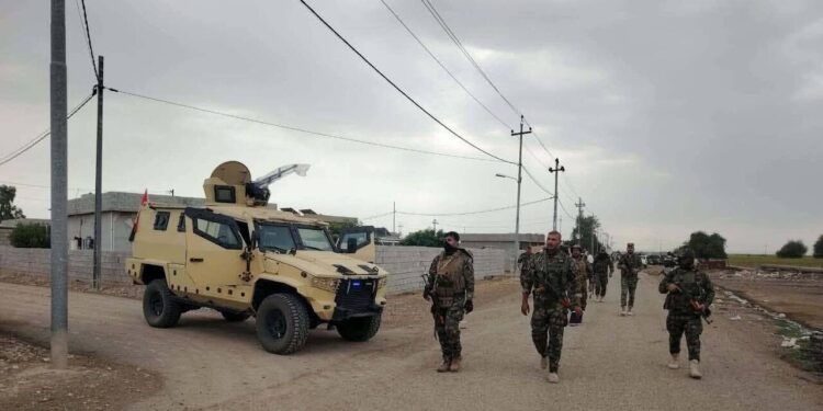 عملیات الحشد الشعبی در جنوب استان کرکوک و ضبط مقادیری سلاح