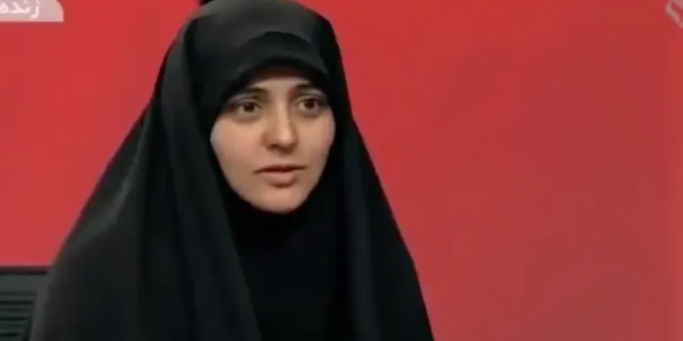 زینب ابوطالبی مجری جنجالی «مملکت مال حزب‌اللهی هاست، هر کس نمی‌خواهد جمع کند از ایران برود»، از کشور رفت