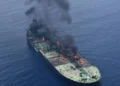 سپاه: سومین نفتکش سوپر تانکر در تنگه هرمز مورد اصابت قرار گرفت و دچار آتش‌سوزی شد / هرگونه همکاری کشتی‌ها تجاری و نفتکش با ارتش امریکای متجاوز در تنگه هرمز و منطقه خلیج فارس با برخورد قاطع ما رو‌به‌رو خواهد شد