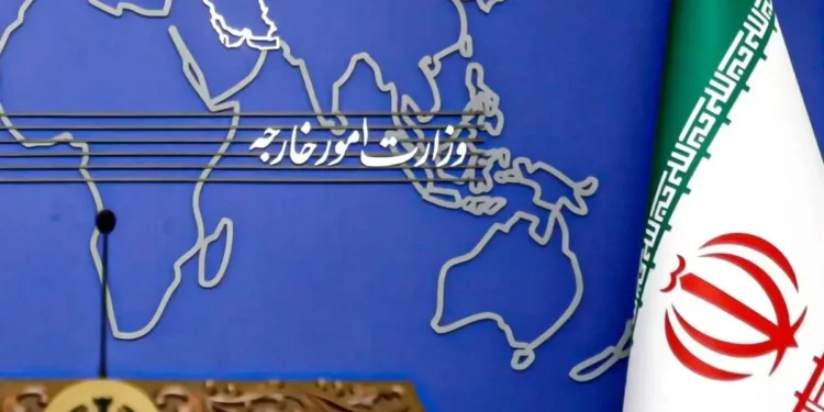 وزارت خارجه ایران: ادعای مقامات انگلیسی در انتساب حادثه امنیتی ادعایی در پایگاه هوایی فرفورد توطئه‌ای زشت برای پیشبرد کارزار ایران‌ستیزی است / جعل ادعاهای امنیتی علیه سایر کشورها در مواردی منجر به تنش‌ و درگیری‌های خسارت‌بار در منطقه غرب آسیا شده / مسئولیت همه پیامدهای ناشی از این دروغ‌پردازی را متوجه دولت انگلیس و طراحان و مجریان این عملیات ناشیانه پرچم دروغین می‌دانیم