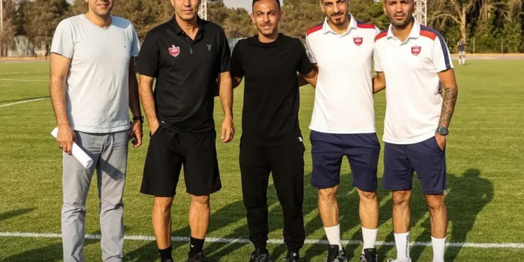 بازیکن نونهالان هم ایجنت دارد/ ورود مهاجم پرسپولیس به درفشی‎‌فر ممنوع!