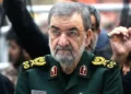 محسن رضایی: خطای بعدی دشمن، جبهههای تازه و غافلگیریهای بزرگتر را در پی خواهد داشت