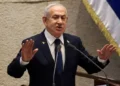 ادعای شبکه ۱۵ عبری به نقل از مقامات ارشد ارتش اسرائیل: هیچ دلیلی برای تهاجم به ایران پیش از انتخابات وجود ندارد، مگر اینکه نشانههایی از یک حمله قریبالوقوع مشاهده شود/ ترامپ هیچ حملهای را متوقف نکرده، زیرا چیزی در دستور کار نبوده