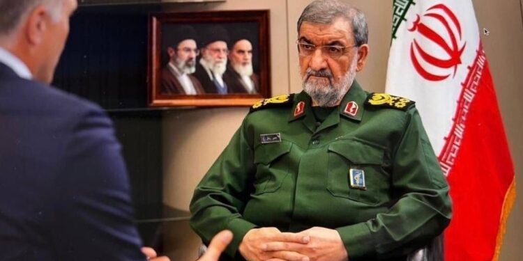 دبیر شورایعالی امنیت ملی: دیپلماسی ما تغییر کرده و دیگر به دیپلماسی گذشته برنمیگردیم / طی ۲ ماه گذشته، آمریکاییها از ۳ کانال مختلف یعنی پاکستان، قطر و حتی عراق به سراغ ما آمدهاند / امریکا بعضی از شروط هفتگانه ما را پذیرفتهاند و بعضی ابهاماتی وجود دارد / قاعدتاً باید ابهامات ما را برطرف کنند؛ باید ببینیم آیا میتوانند ابهامات ما را برطرف کنند تا مراحل بعدی شروع شود یا نه