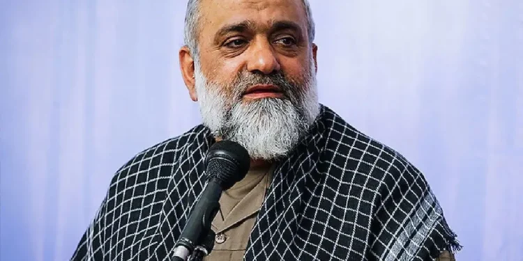 سردار نقدی، مشاور عالی فرمانده کل سپاه: تنگه هرمز بسته است، اما برخی با شناور‌های کوچک در آن اقدام به قاچاق نفت می‌کنند؛ به زودی این راه‌های کم تعداد که از طریق انفجار و تخریب برخی از مسیر‌های صخره‌ای ایجاد شده نیز مسدود خواهد شد/ هر زمان که مسئولان به ما مجوز دهند، برد سلاح‌ها را افزایش خواهیم داد