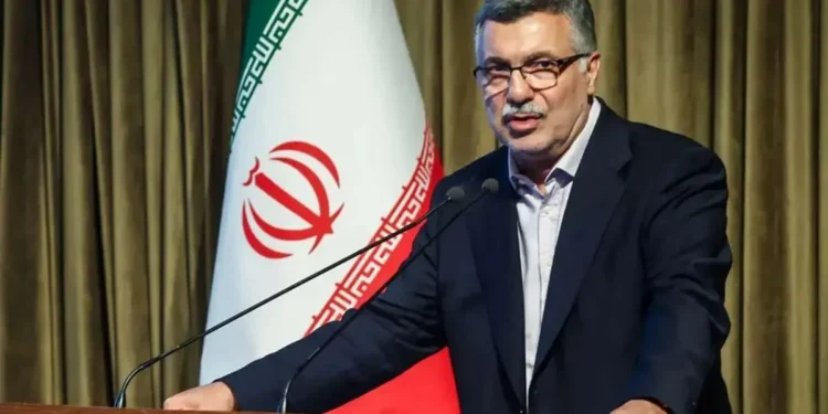 وزیر بهداشت: یک مقدار در حمل و نقل دارو مشکل داریم، اما در تأمین آن نه