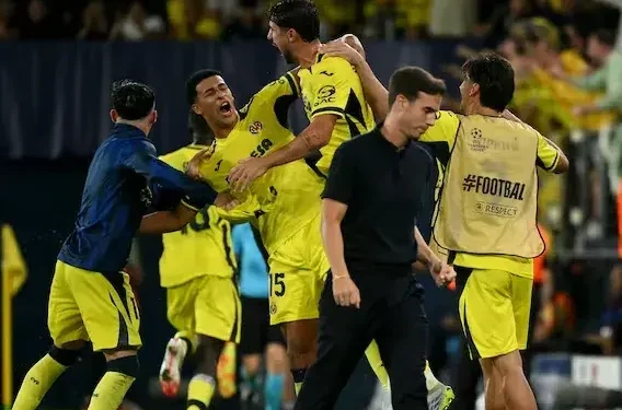 شکست سخت مدمکس در اسپنیا/ ویارئال 3-1 ناپولی | زیردریایی، پارتنوپی را غرق کرد!