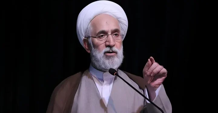 دادستان کل کشور: حجاب ضرورت دین است و دشمن با نشانهگیری آن، در پی دستیابی به مقاصد پلید خود است/ همگان موظف به رعایت قانون و مقررات هستند