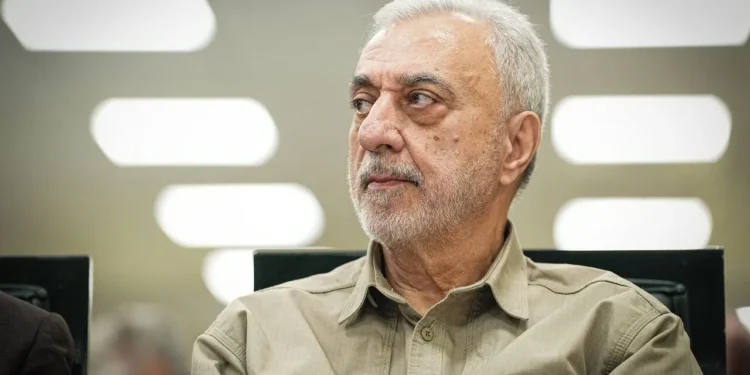 وزیر دفاع: جنگنده سنگین ایرانی سال آینده تیکاف خواهد کرد / این جنگنده در سازمان هوایی جمهوری اسلامی در وزارت دفاع ساخته شده