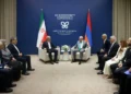 پزشکیان در دیدار با نخست‌وزیر ارمنستان: آمریکا [با اعمال تحریم ها] نه تنها برای ما بلکه برای کل دنیا مشکل ایجاد کرده؛ اگر بخواهد این مسیر را همچنان ادامه دهد برای همه دنیا اوضاع بدتر خواهد شد پس بهتر است به جای زور با منطق گفت‌و‌گو اقدام کند / پاشینیان: ما خواستار ثبات و صلح در منطقه هستیم