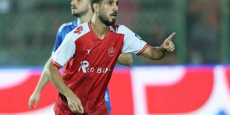 فرمانده خط میانی؛/ ستاره پرسپولیس، بعد از جمله تلخ قلعه‌نویی! (عکس)