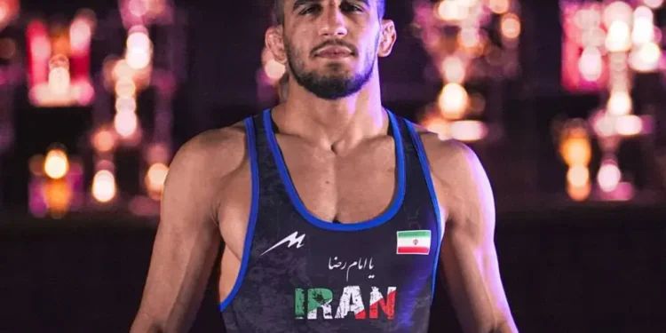 رحمان، مطمئن به یک چهارم نهایی رسید