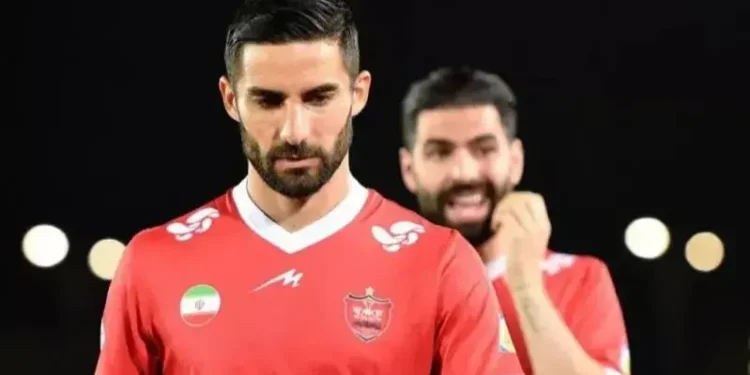 حدادی دلیل جدایی را توضیح می‌دهد:/ رد سقف قرارداد پرسپولیس از سوی میلاد محمدی!