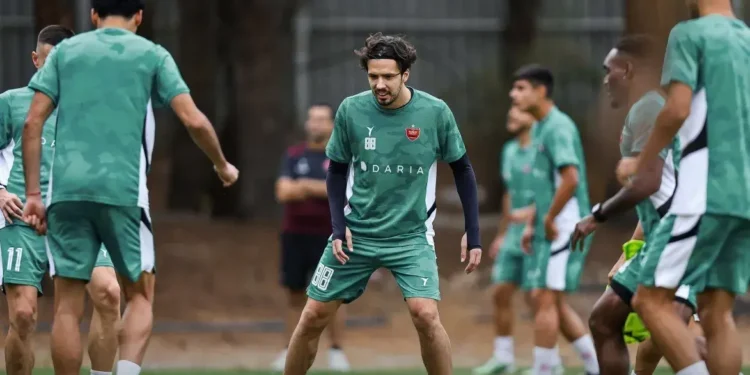 باکیچ هم خط خورد/ تغییر اجباری در فهرست پرسپولیس