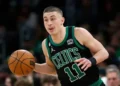 ‏انفجار قراردادها پیش از ضرب‌الاجل دوشنبه:/ ‏تمدیدهای نجومی در آستانه ددلاین بزرگ NBA