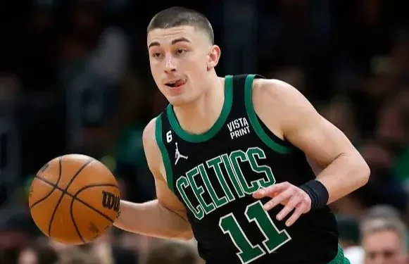 ‏انفجار قراردادها پیش از ضرب‌الاجل دوشنبه:/ ‏تمدیدهای نجومی در آستانه ددلاین بزرگ NBA